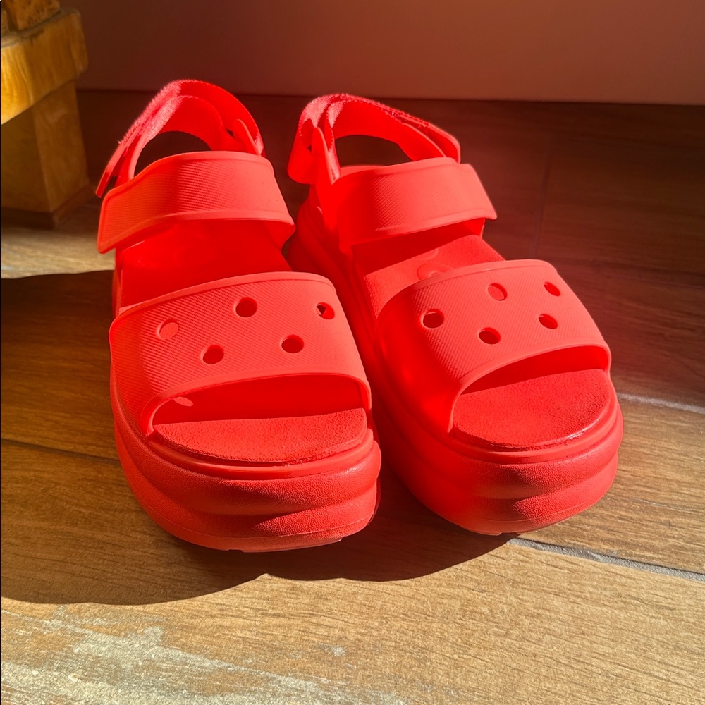 Crocs Soho Y-Strap Sandal (starfish) - Picture 2 of 4